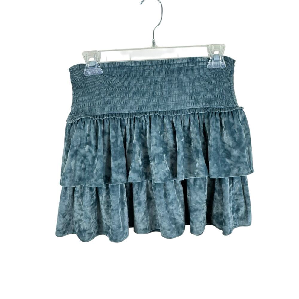 Aerie Green Crushed Velvet Ruffle Tiered‎ Elastic Waist Mini Skirt Size Small